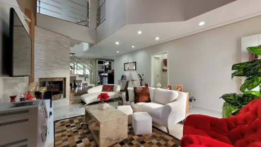 Sobrado com 4 Quartos à venda, 280m² no Dona Francisca (Pirabeiraba), Joinville