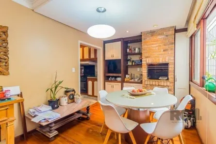 Apartamento com 3 Quartos à venda, 110m² no Petrópolis, Porto Alegre