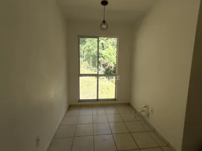 Apartamento com 2 Quartos para alugar, 48m² no Pimenteiras, Teresópolis