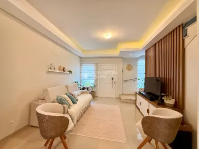 Sobrado com 3 Quartos à venda, 120m² no Igara, Canoas