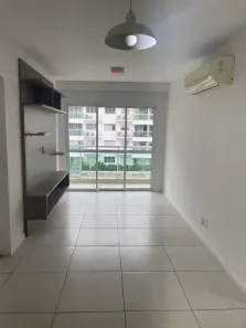 Apartamento com 2 Quartos para alugar, 70m² no Recreio dos Bandeirantes, Rio de Janeiro