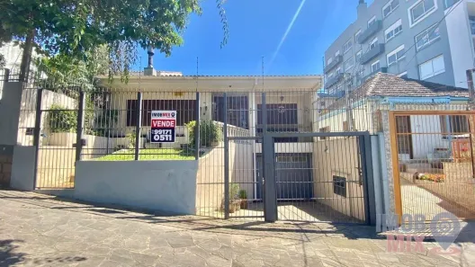 Casa com 3 Quartos à venda, 296m² no Vila Ipiranga, Porto Alegre
