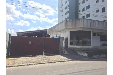 Galpão/Depósito/Armazém à venda, 1000m² no Centro, Teixeira de Freitas