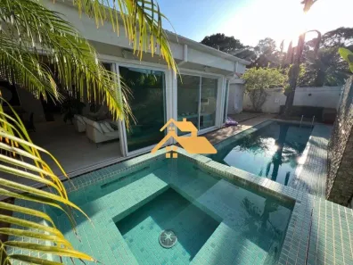 Casa de Condomínio com 5 Quartos para venda ou aluguel, 450m² no Engenho, São Sebastião