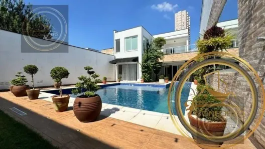 Sobrado com 4 Quartos à venda, 600m² no Vila Bertioga, São Paulo
