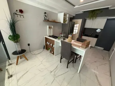 Apartamento com 2 Quartos para alugar, 42m² no Dom Pedro I, Manaus
