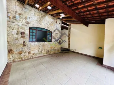 Casa com 2 Quartos à venda, 135m² no Vila Urupês, Suzano