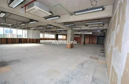 Sala Comercial para alugar, 568m² no Tamboré, Barueri