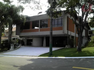 Casa com 4 Quartos para alugar, 425m² no Alphaville, Santana de Parnaíba
