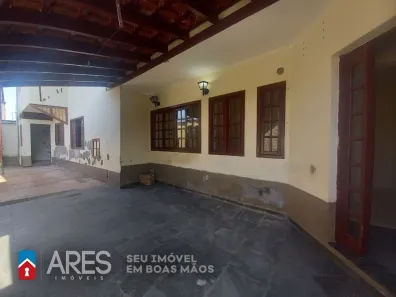Casa com 2 Quartos para alugar, 119m² no Vila Biasi, Americana