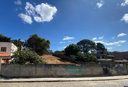 Lote/Terreno à venda, 1650m² no Vila Santa Luzia, Contagem