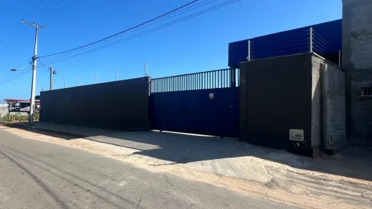 Galpão/Depósito/Armazém à venda, 990m² no , Itaitinga