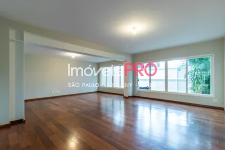 Casa com 3 Quartos à venda, 200m² no Jardim Luzitânia, São Paulo