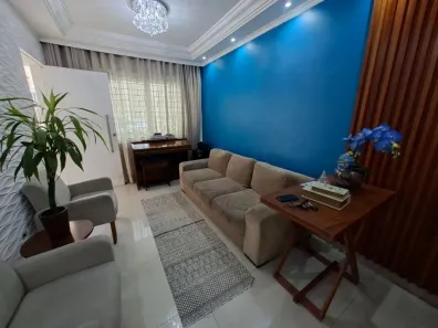 Sobrado com 3 Quartos à venda, 139m² no Fazendinha, Curitiba