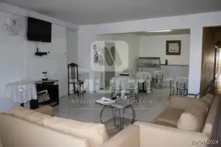 Prédio Comercial com 1 Quarto à venda, 900m² no Centro, Uberlândia