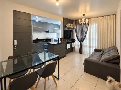 Apartamento com 2 Quartos à venda, 55m² no Vila Esperança, Tubarão