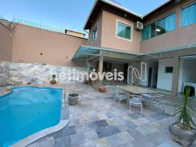 Casa com 3 Quartos à venda, 405m² no Jardim Riacho das Pedras, Contagem
