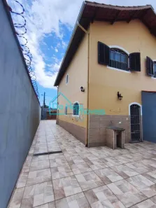 Sobrado com 2 Quartos à venda, 73m² no Jardim Suarão - Interior, Itanhaém