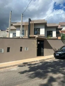Sobrado com 2 Quartos à venda, 86m² no Nova Cerejeira, Atibaia