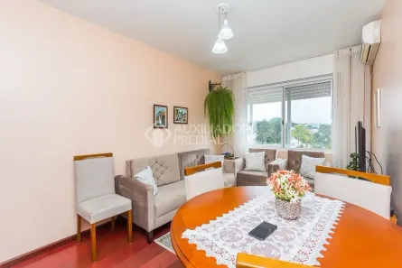 Apartamento com 2 Quartos à venda, 60m² no Três Figueiras, Porto Alegre