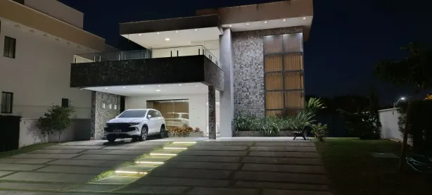 Casa com 4 Quartos para alugar, 496m² no Cidade Alpha, Eusébio
