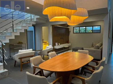 Casa de Condomínio com 3 Quartos para venda ou aluguel, 238m² no Villaggio San Marco, Jundiaí
