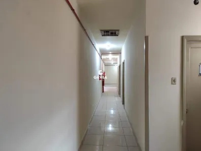 Prédio Comercial à venda, 700m² no Centro, Santos
