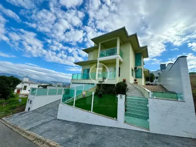 Casa com 3 Quartos à venda, 44435m² no Pedra Branca, Palhoça