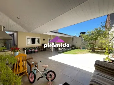 Casa com 3 Quartos à venda, 204m² no Urbanova, São José dos Campos