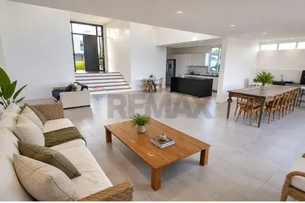 Casa de Condomínio com 4 Quartos à venda, 388m² no Cajupiranga, Parnamirim