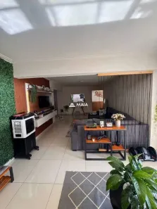 Apartamento com 3 Quartos à venda, 157m² no São Benedito, Uberaba