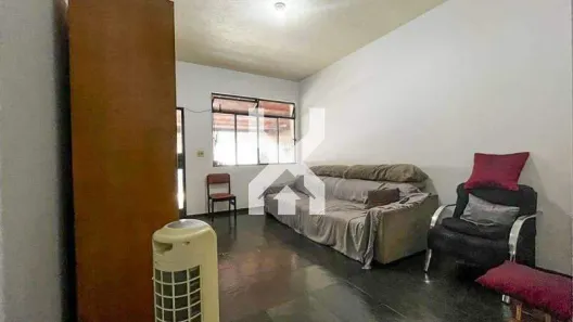 Casa com 4 Quartos à venda, 300m² no Santa Terezinha, Belo Horizonte