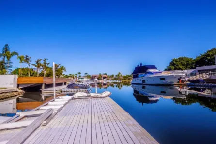 Casa de Condomínio com 6 Quartos à venda, 885m² no Balneario Praia do Perequê, Guarujá