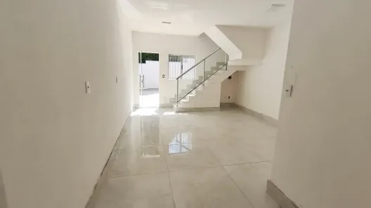 Casa com 2 Quartos à venda, 120m² no Praia, Contagem