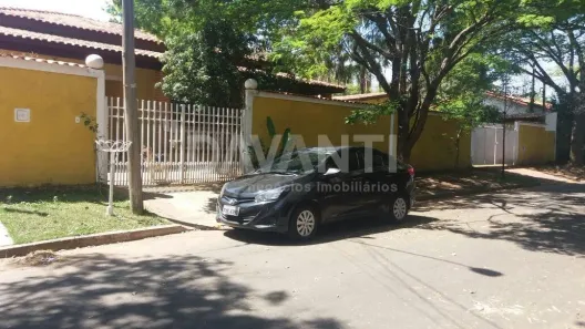 Casa de Condomínio com 3 Quartos à venda, 500m² no Parque Xangrilá, Campinas