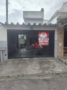 Sobrado com 3 Quartos à venda, 149m² no Jardim Cacique, Suzano