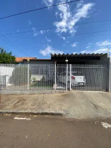 Casa com 4 Quartos à venda, 156m² no Espanha, Londrina
