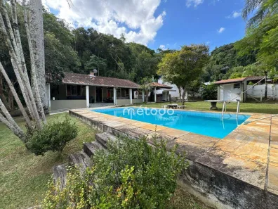 Fazenda/Sítio com 3 Quartos à venda, 134m² no Itaoca, Guararema