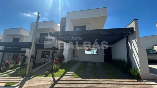 Sobrado com 4 Quartos à venda, 148m² no Morro Grande, Santa Isabel