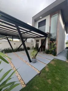 Sobrado com 3 Quartos à venda, 126m² no Ingleses do Rio Vermelho, Florianópolis