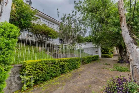 Casa com 3 Quartos à venda, 653m² no Boa Vista, Porto Alegre