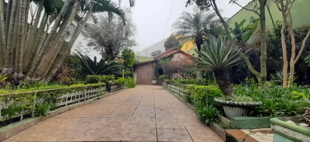 Casa com 2 Quartos à venda, 310m² no Jardim Leonor Mendes de Barros, São Paulo