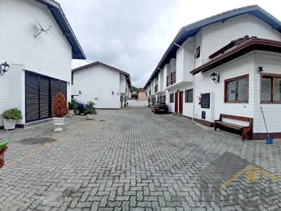 Casa de Condomínio com 2 Quartos à venda, 66m² no Jardim Las Palmas, Guarujá