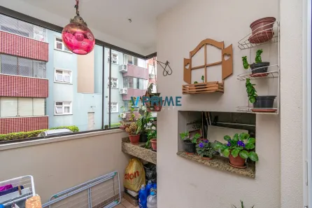Apartamento com 2 Quartos à venda, 67m² no Jardim Itu, Porto Alegre