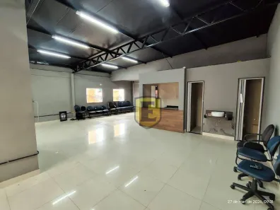 Prédio Comercial para alugar, 240m² no Vinhais, São Luís