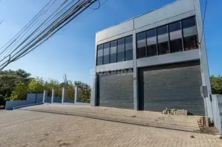 Galpão/Depósito/Armazém para alugar, 600m² no Jardim Itu, Porto Alegre