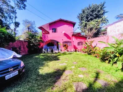 Sobrado com 3 Quartos à venda, 250m² no Maresias, São Sebastião