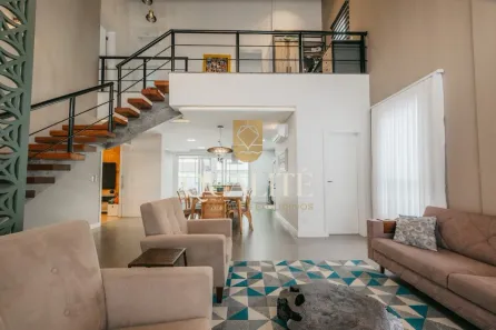 Casa de Condomínio com 3 Quartos à venda, 250m² no Campeche, Florianópolis