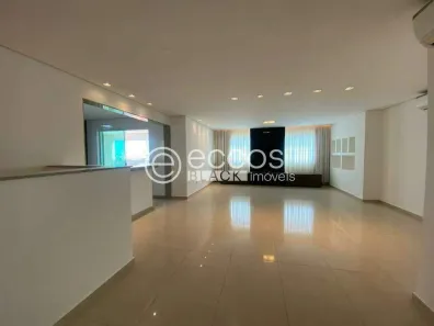 Apartamento com 3 Quartos à venda, 216m² no Santa Mônica, Uberlândia