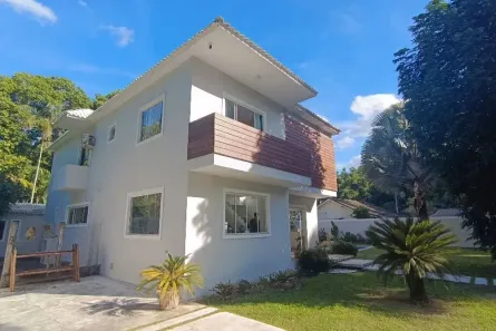 Casa de Condomínio com 4 Quartos para venda ou aluguel, 220m² no Vargem Grande, Rio de Janeiro